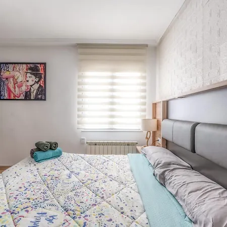Estrenar! Con Pinball + 8 Min Ayto + 2 Habs 1.50 Apartamento